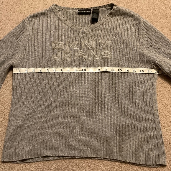 size L, bust up to 40” inches, dkny sweater - Picture 3 of 8